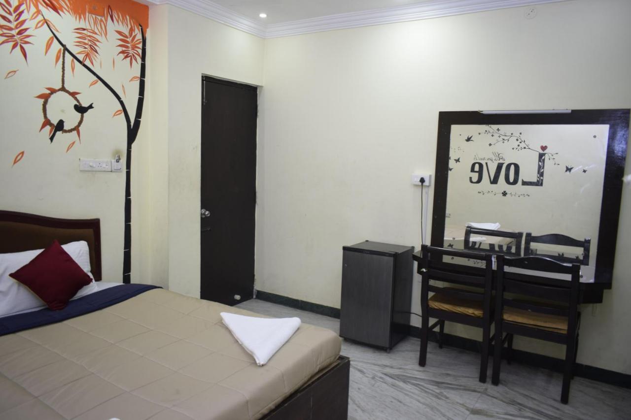Fabexpress Prana Grande Hotel Pondicherry Exterior photo